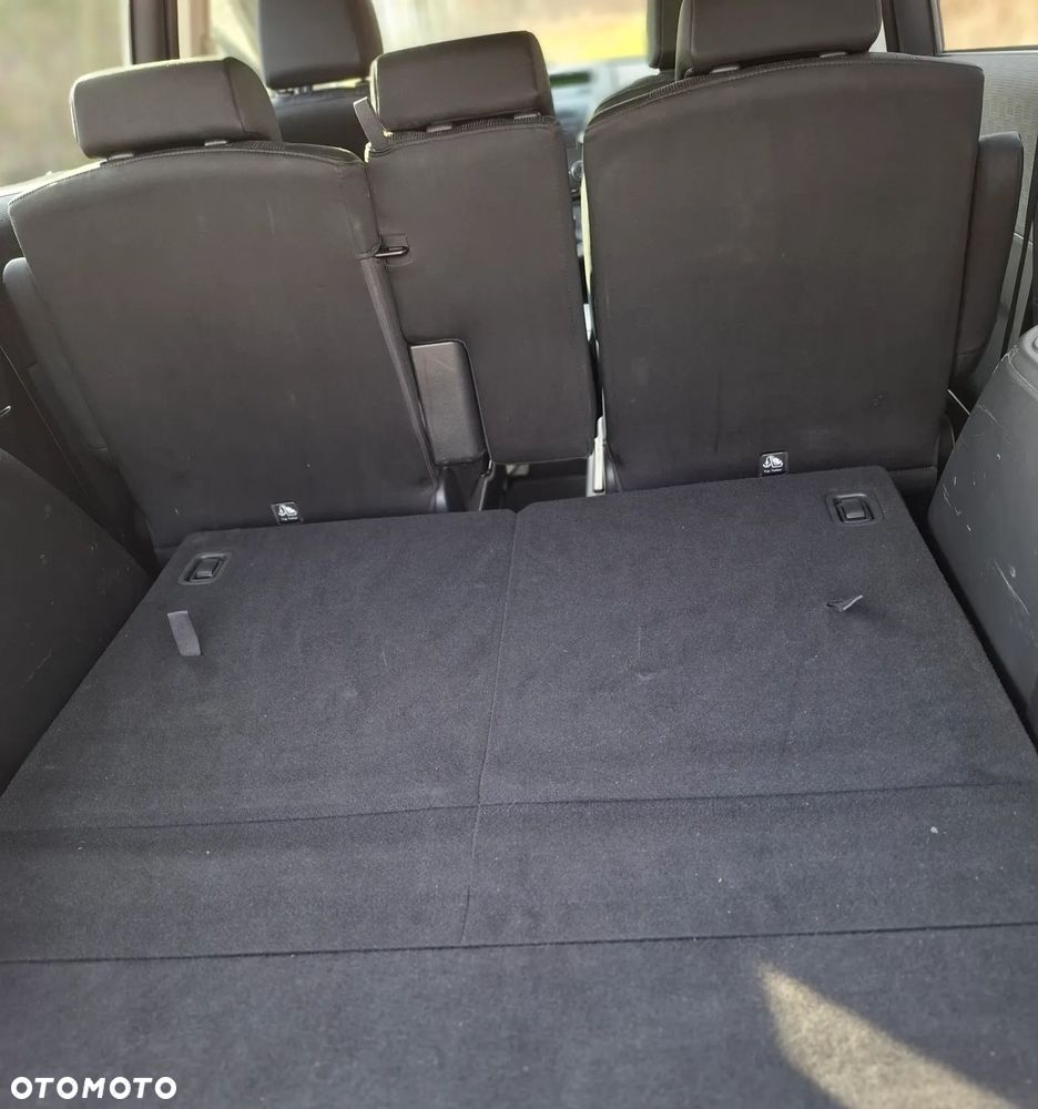 Mazda 5 2.0 CD Exclusive + - 9