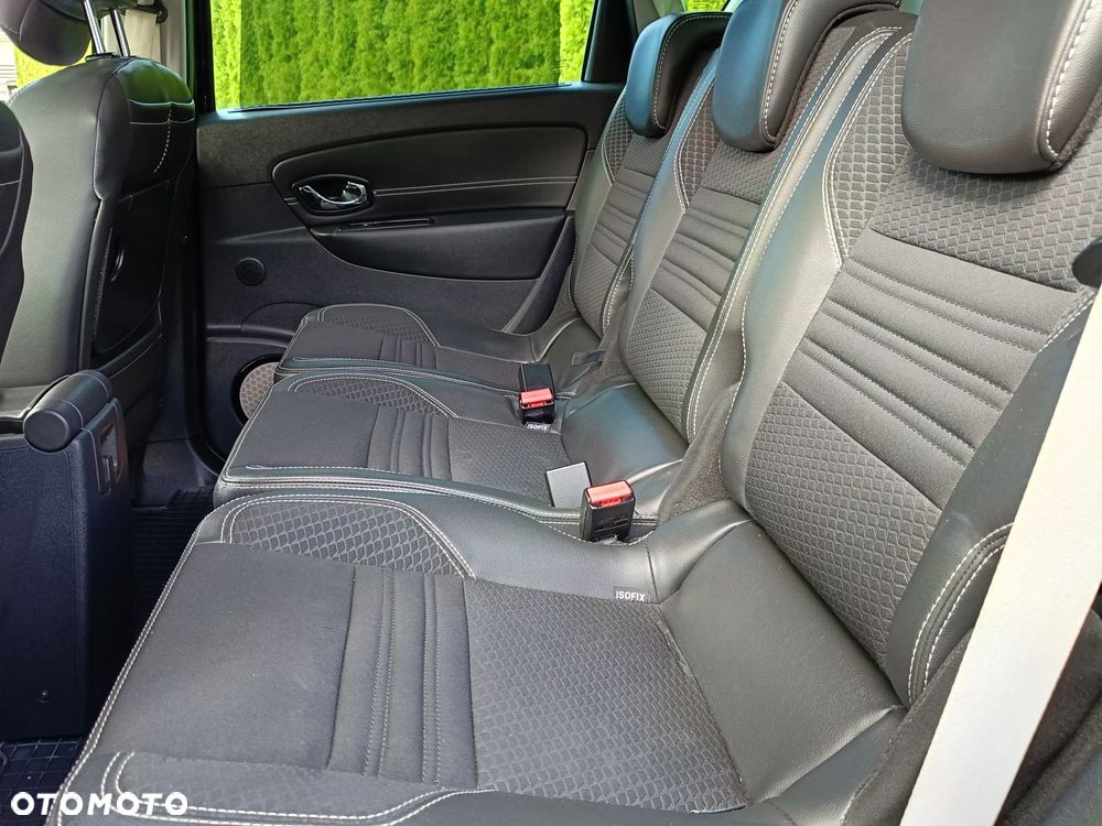 Renault Scenic Energy dCi 110 S&S Bose Edition - 12