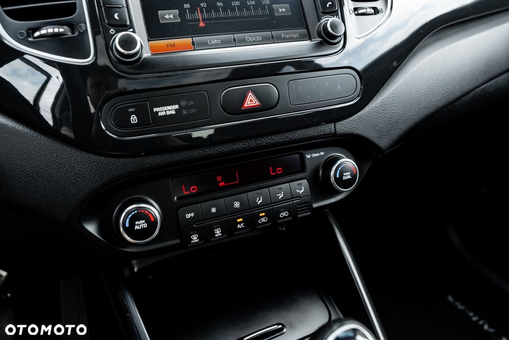 Kia Carens 1.7 CRDi L - 33