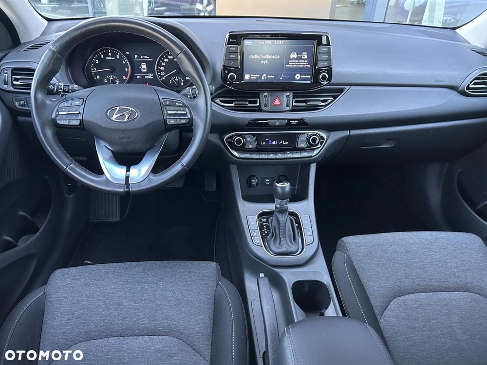 Hyundai i30 1.5 T-GDI 48V Smart DCT - 16