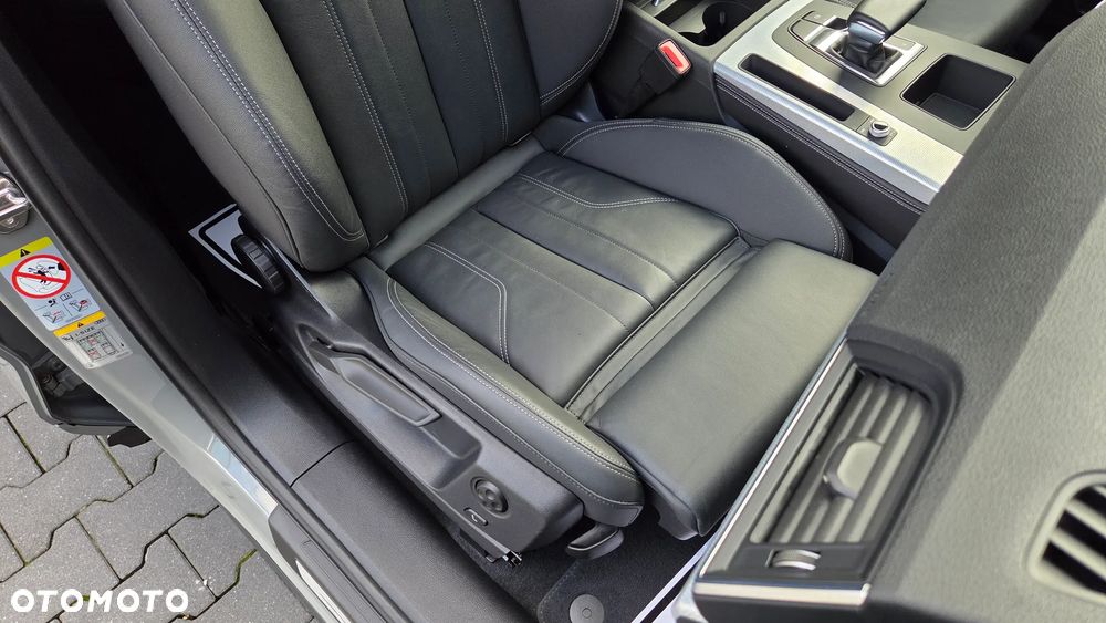 Audi Q5 Sportback - 11