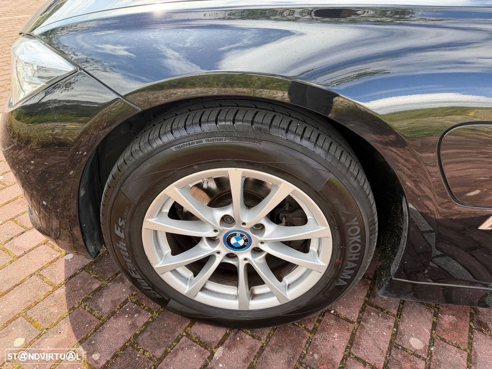 BMW 330 e iPerformance Line Luxury - 16