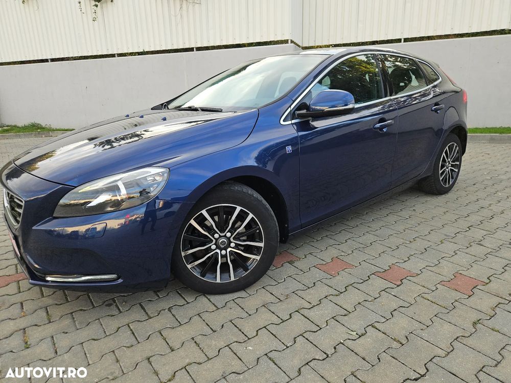 Volvo V40 D2 Ocean Race - 25