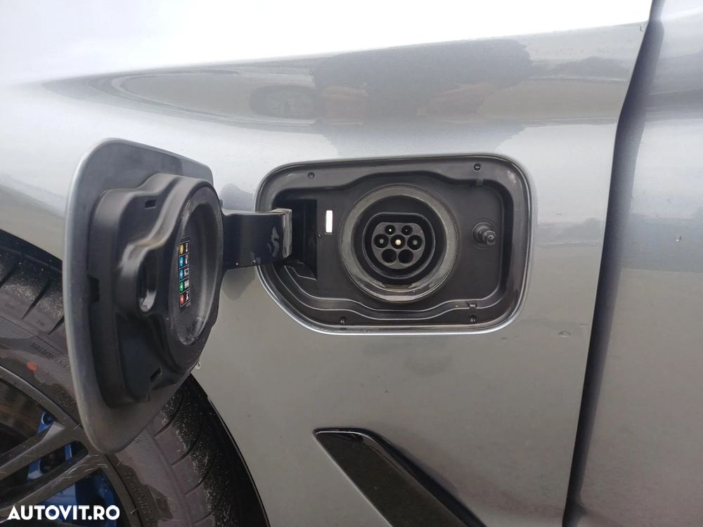 BMW Seria 5 530e AT PHEV - 27