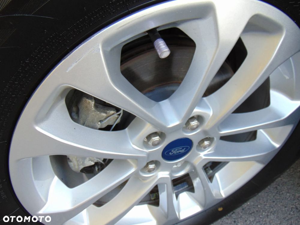 Ford Escape - 8