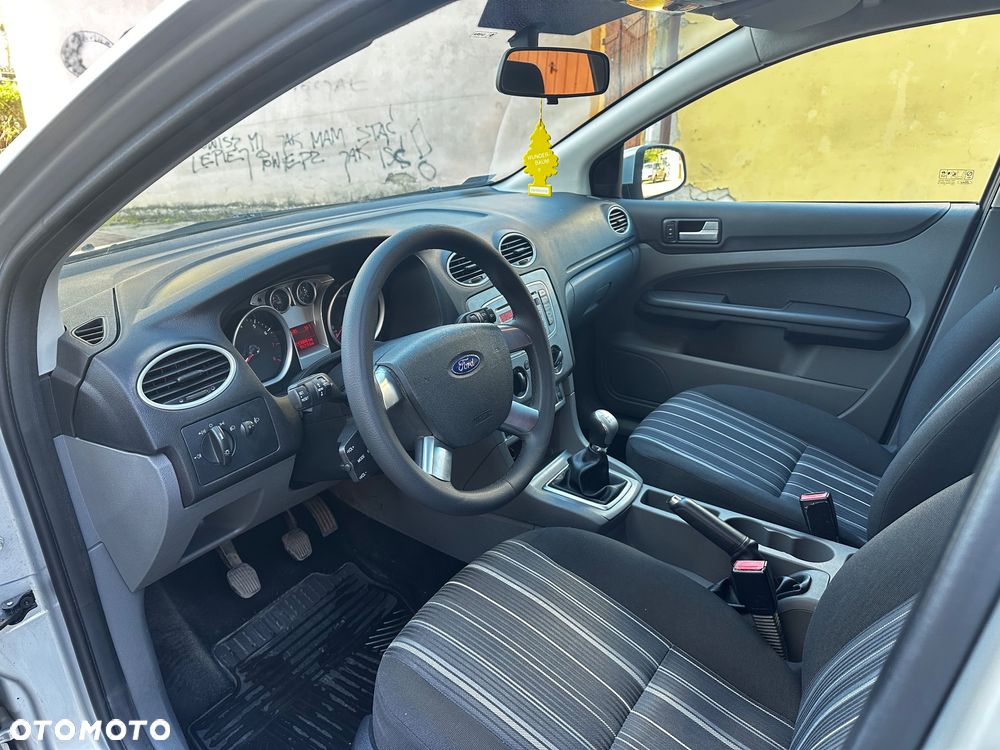 Ford Focus 1.8 FF Silver X - 9