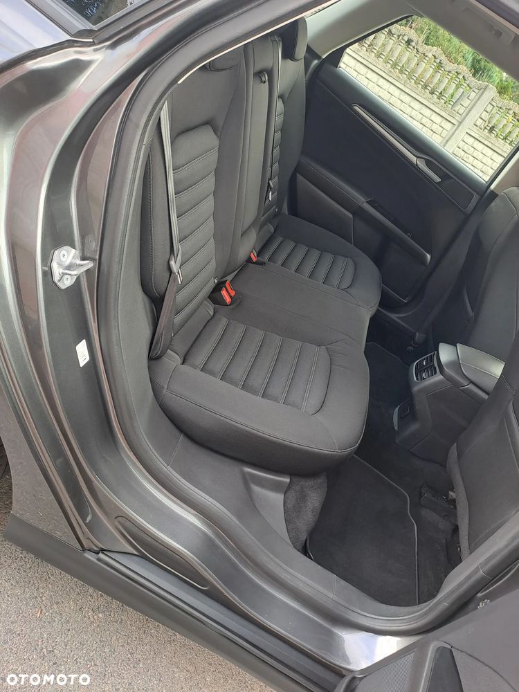 Ford Mondeo 1.5 EcoBoost Ambiente - 9