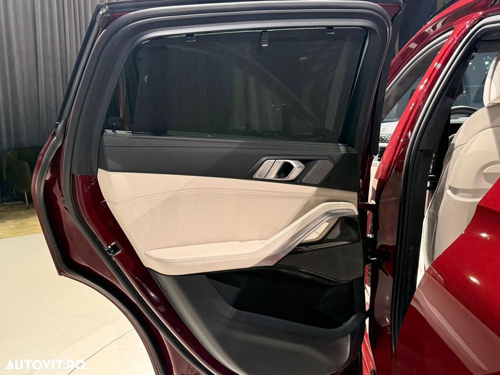 BMW X6 xDrive40i AT MHEV - 33