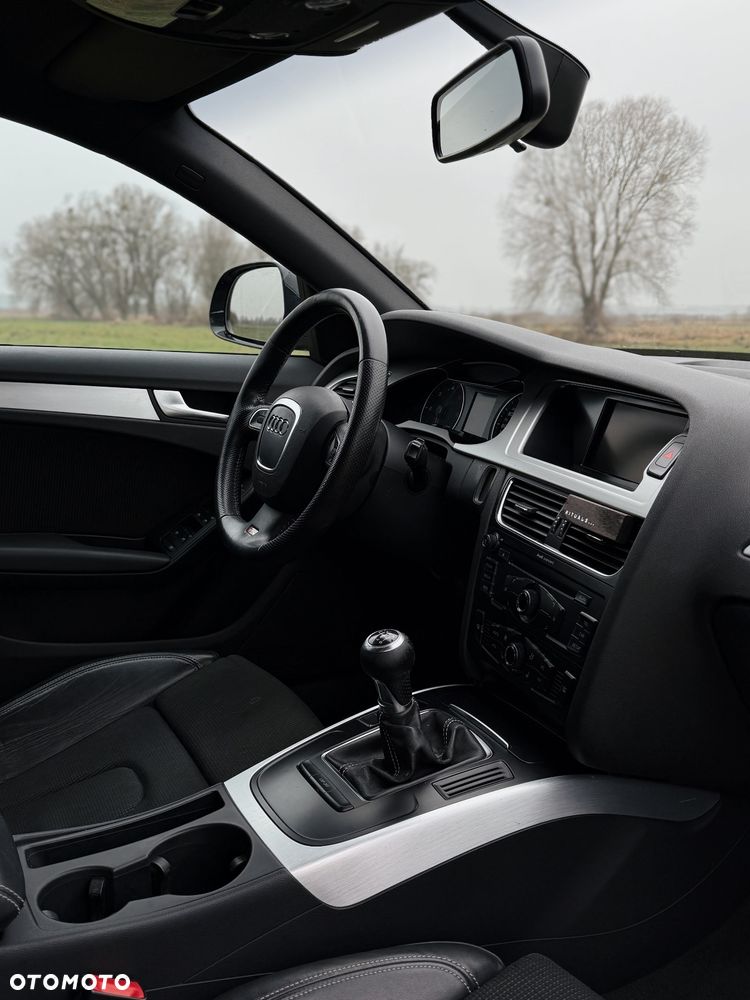 Audi A4 Avant 2.0 TDI DPF S line Sportpaket (plus) - 11