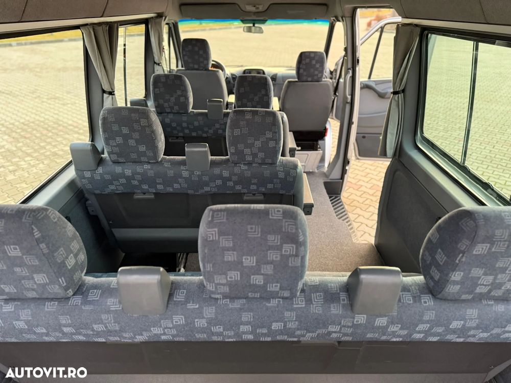 Mercedes-Benz Sprinter - 17