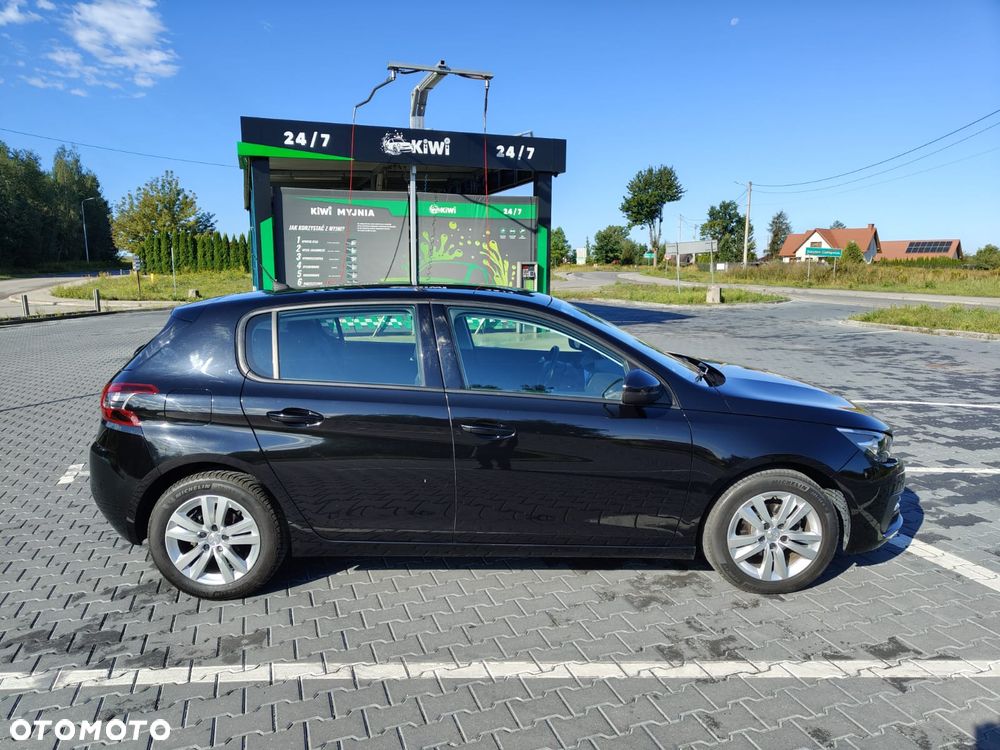 Peugeot 308 PureTech 110 Stop & Start Allure - 2