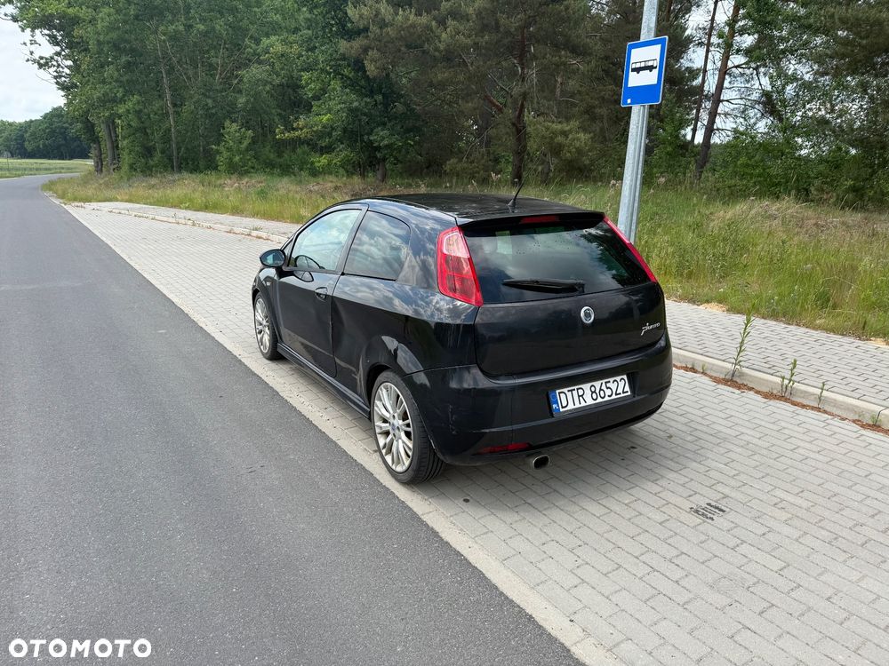 Fiat Grande Punto 1.9 Multijet 8V DPF Sport - 4