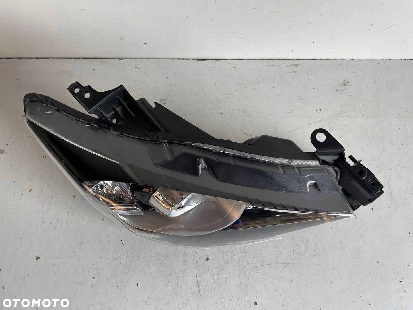 Mazda CX5 lampa prawa przód KD53-51030F - 4