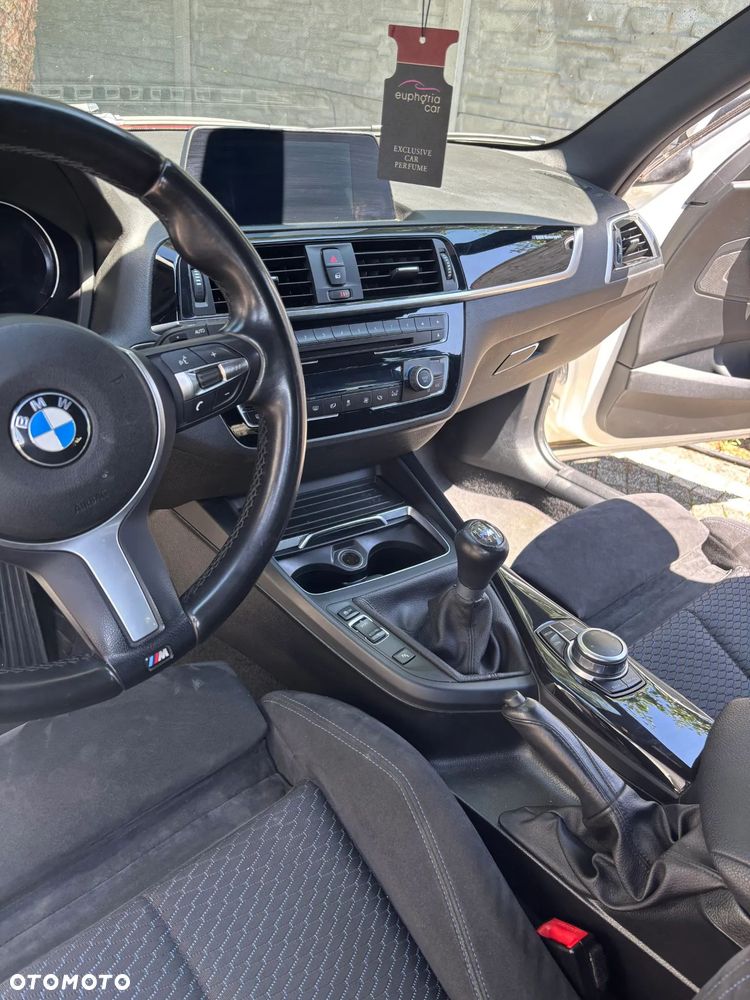 BMW Seria 1 118d M Sport Shadow - 32