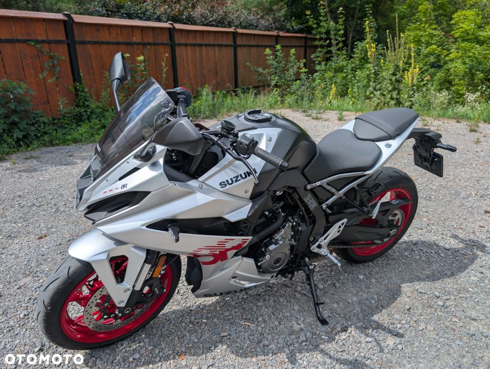 Suzuki GSX - 1