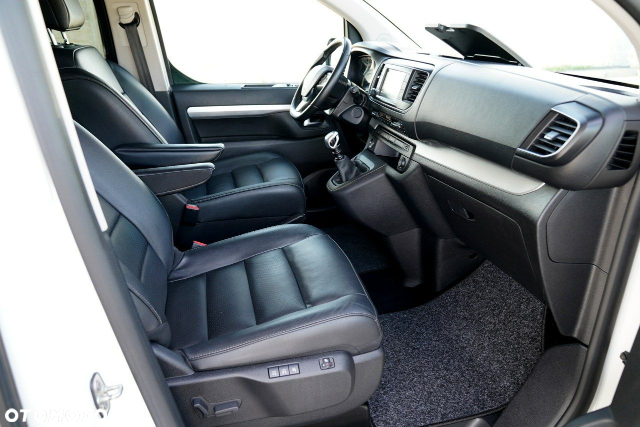 Peugeot Traveller - 33