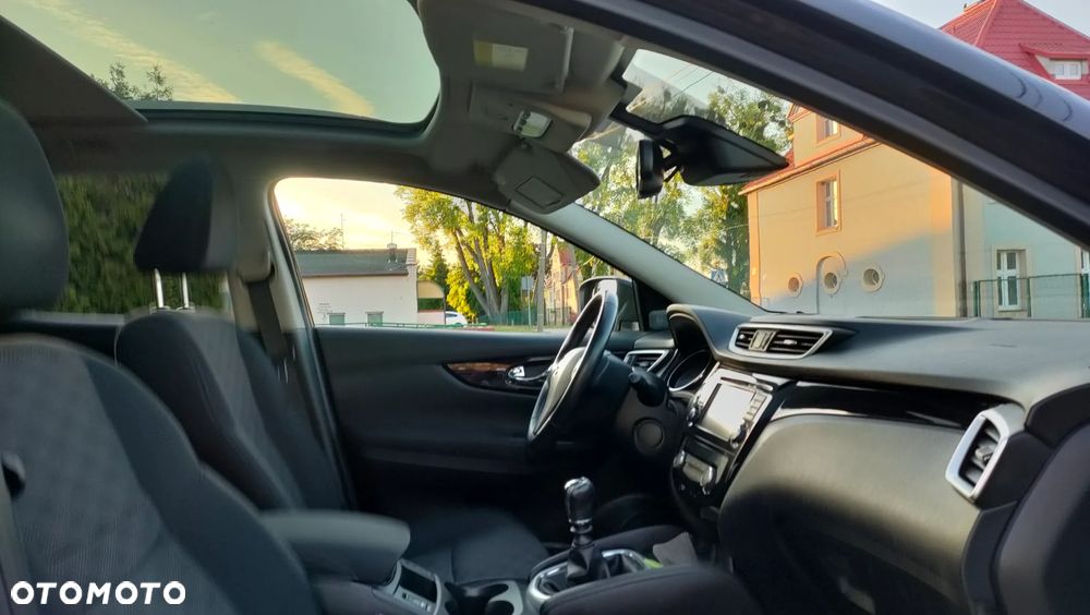 Nissan Qashqai 1.6 dCi Tekna S&S - 14
