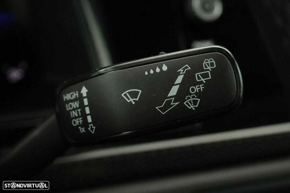 VW Taigo 1.0 TSI Urban DSG - 17