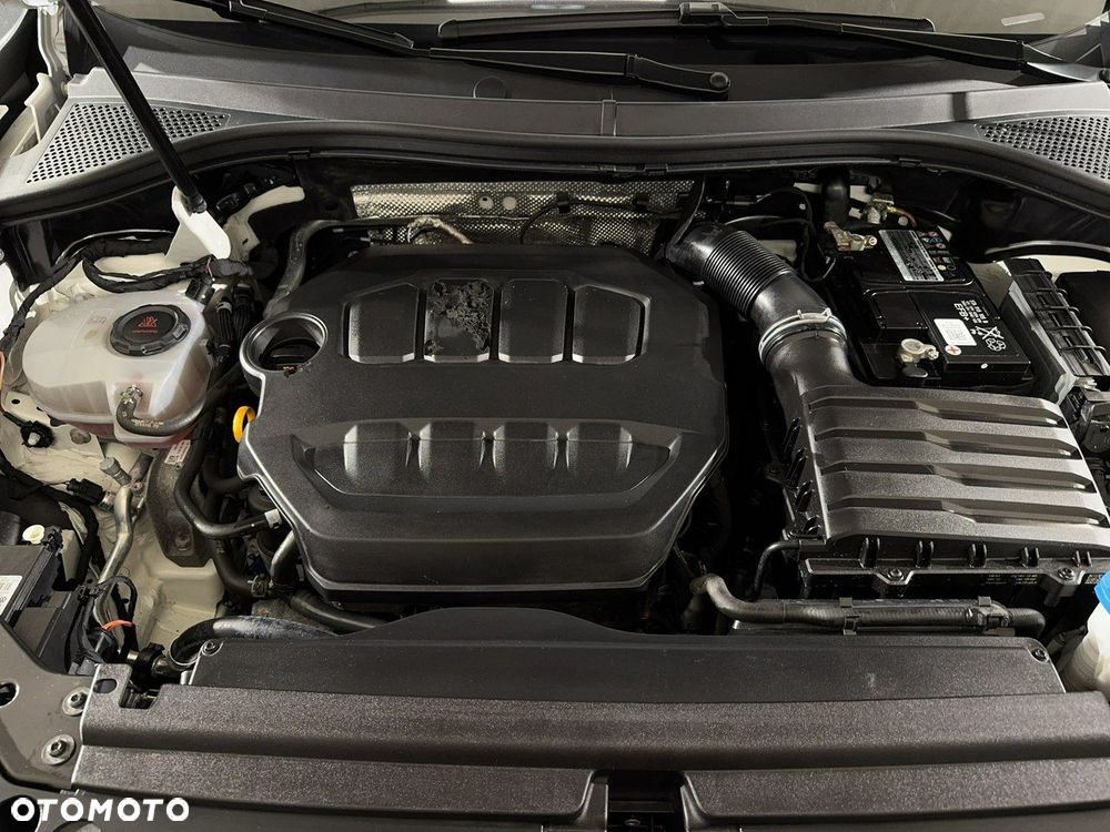 Volkswagen Tiguan - 38