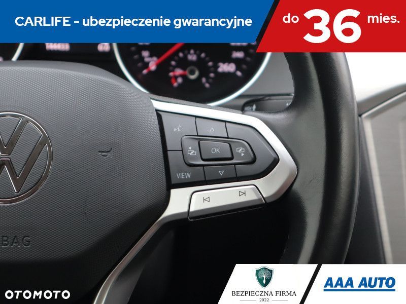 Volkswagen Passat - 18