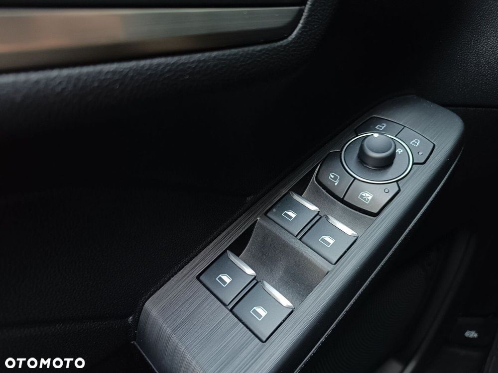 Ford Kuga 1.5 EcoBoost FWD Titanium - 27