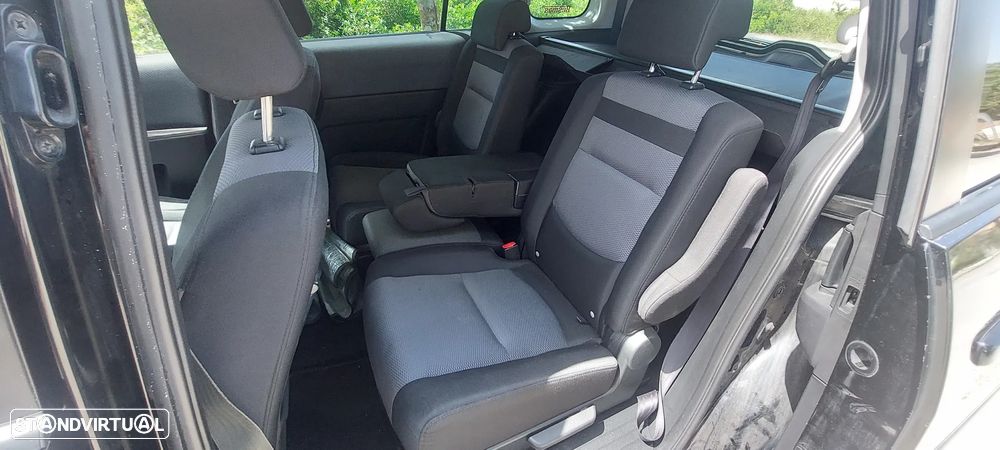Mazda 5 MZR-CD 2.0 Comfort - 2