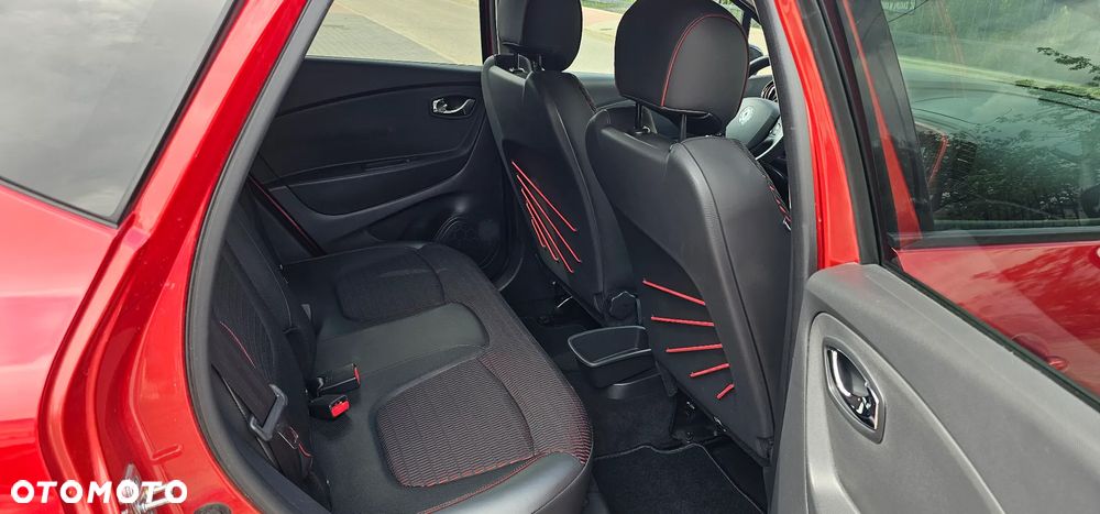 Renault Captur TCe 120 EDC Helly Hansen - 32