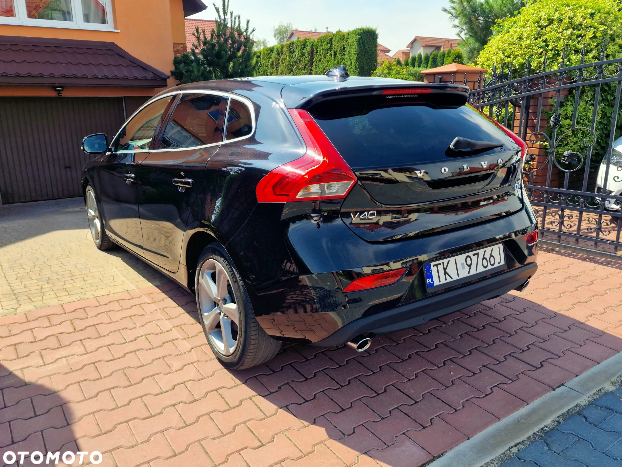 Volvo V40 D4 Summum - 10