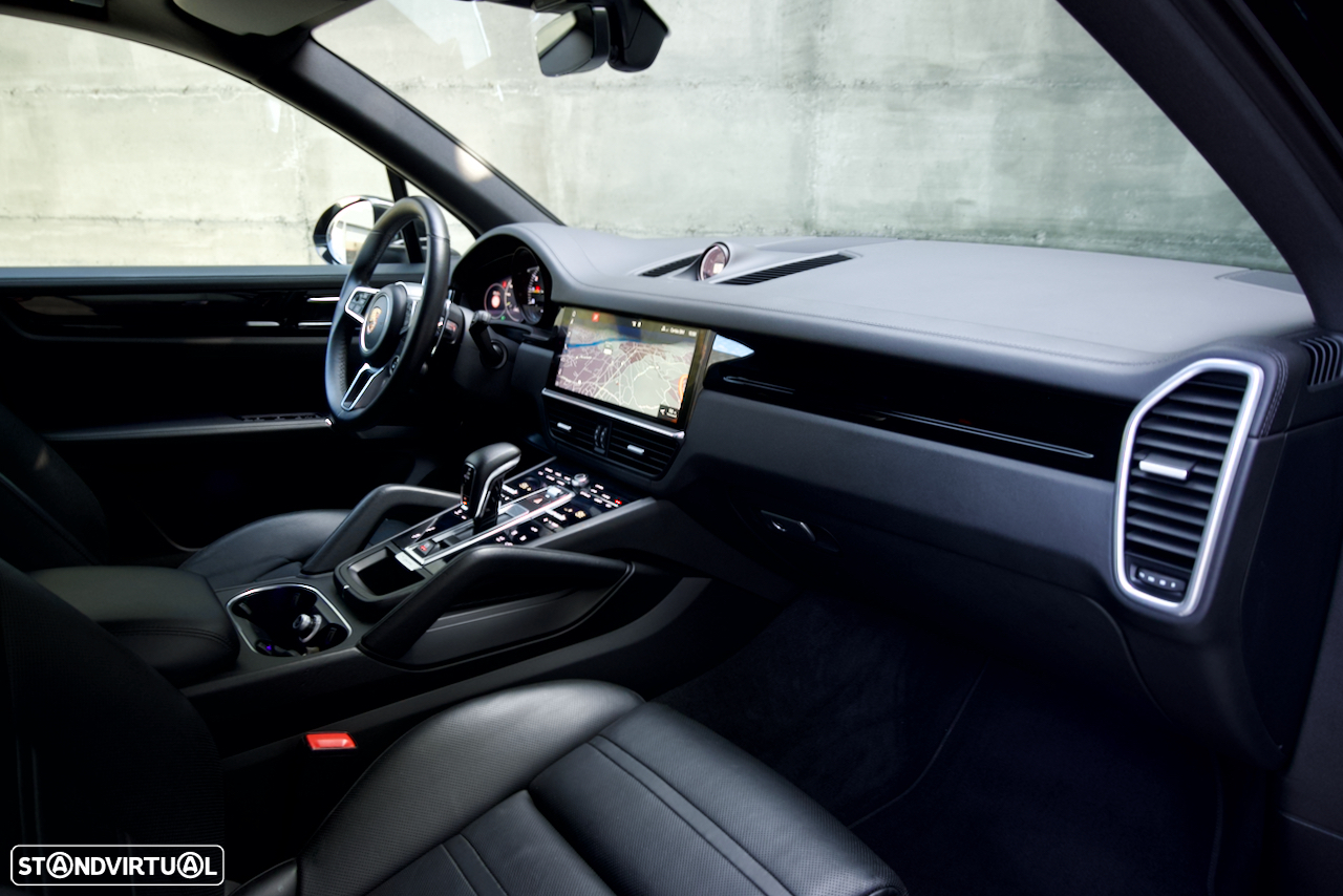 Porsche Cayenne E-Hybrid - 31