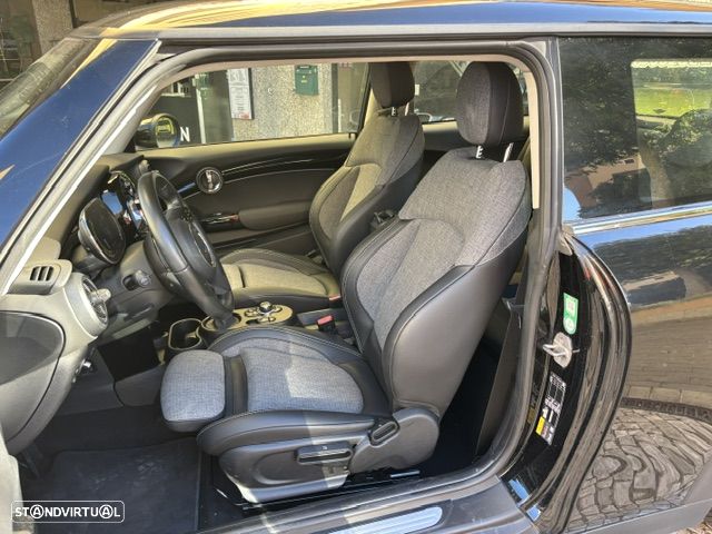 MINI 3 Portas Cooper E Classic S - 3
