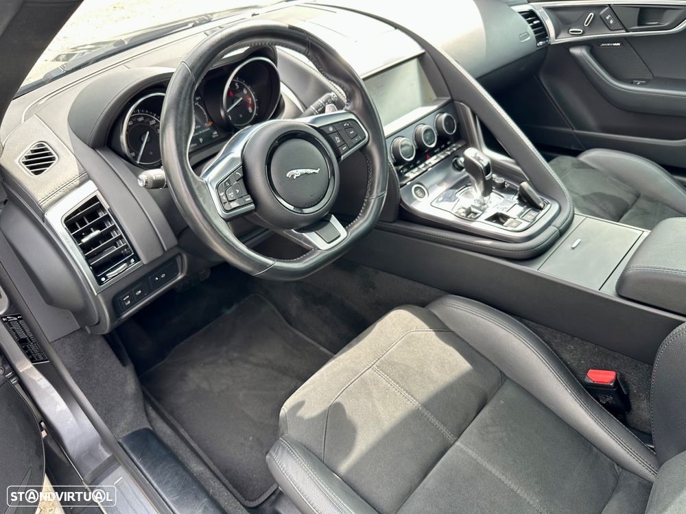 Jaguar F-Type 2.0 i4 R-Dynamic - 7