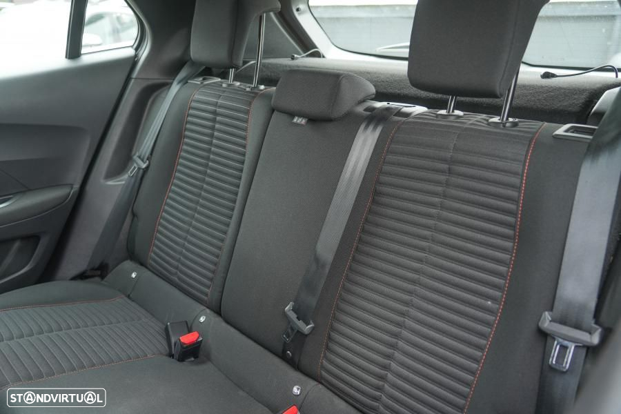 Peugeot 2008 1.2 PureTech Active Pack - 10