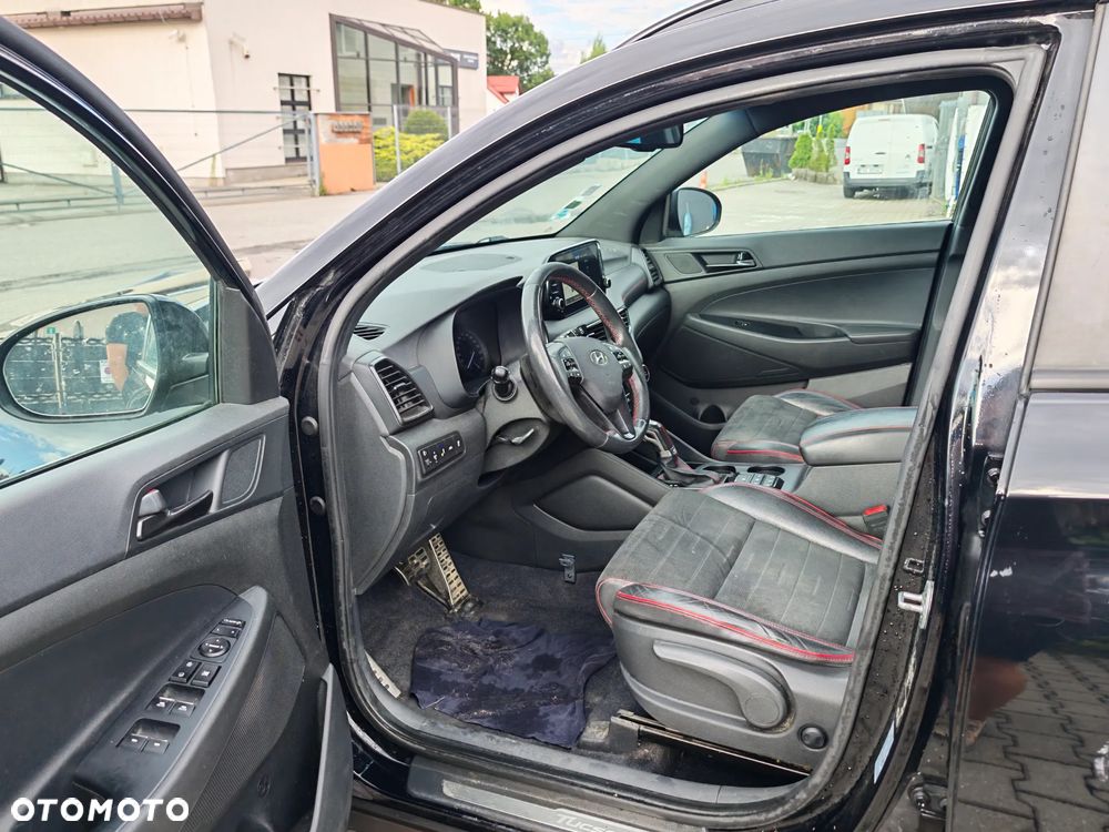 Hyundai Tucson blue 1.6 CRDi 2WD DCT Premium - 23