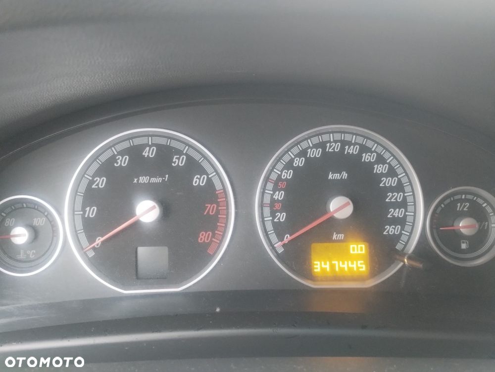Opel Vectra - 8