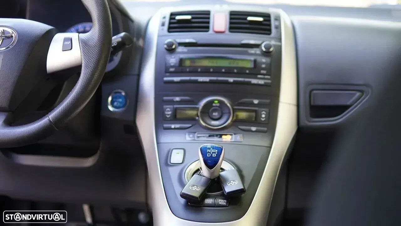 Toyota Auris - 40