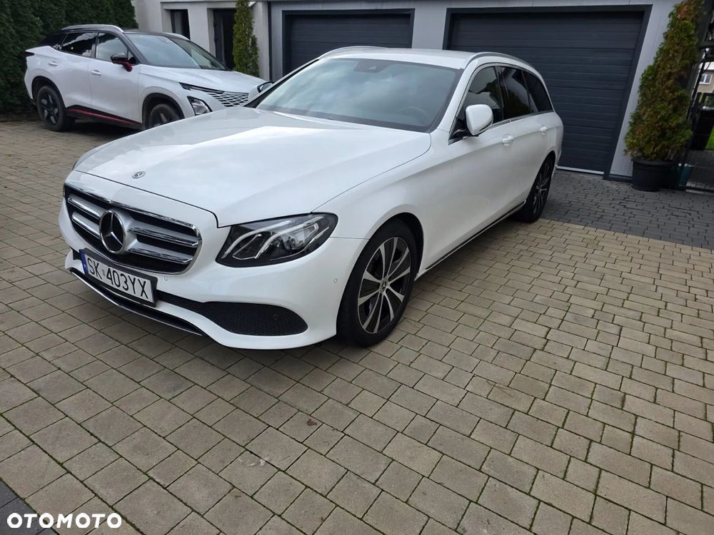 Mercedes-Benz Klasa E 200 d T 9G-TRONIC - 5