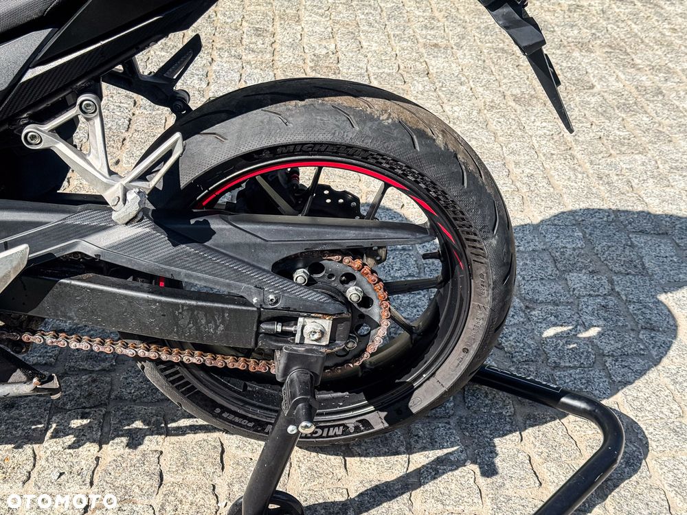 Honda CBR - 22