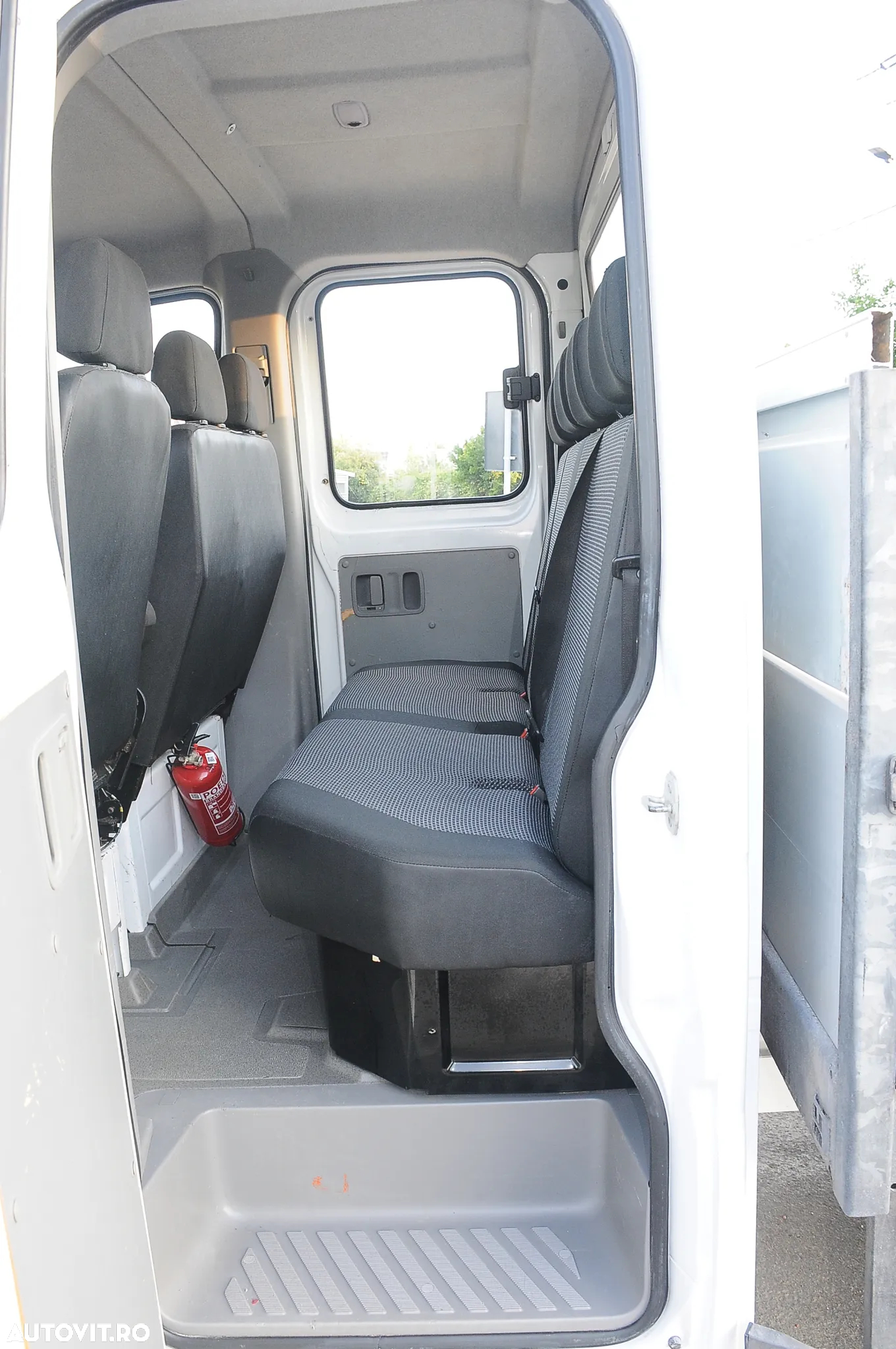 Mercedes-Benz Sprinter - 7