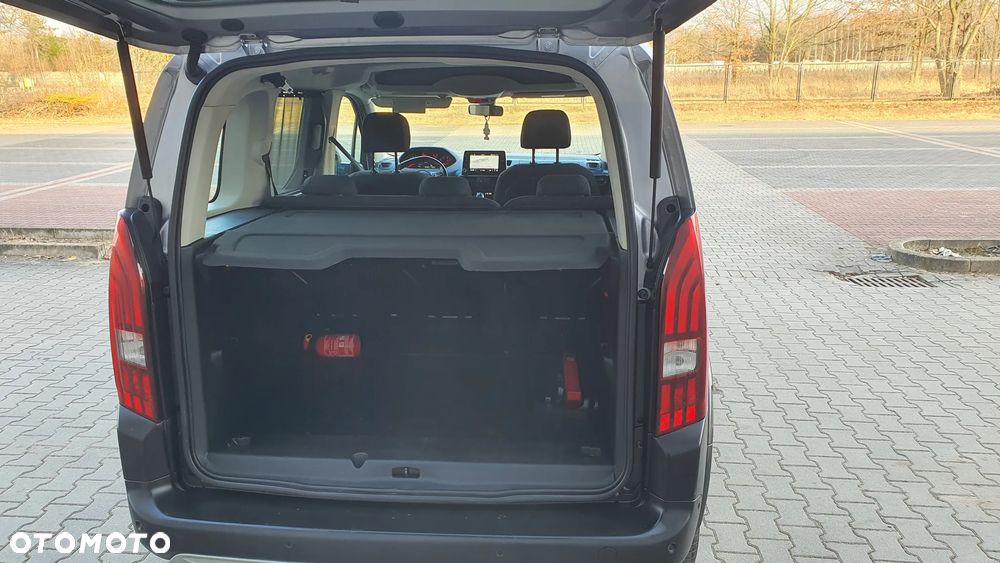 Peugeot Rifter - 23