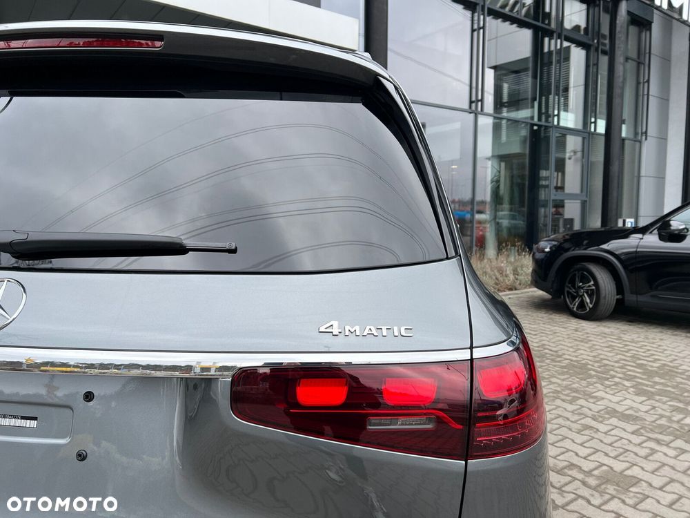 Mercedes-Benz GLS - 21