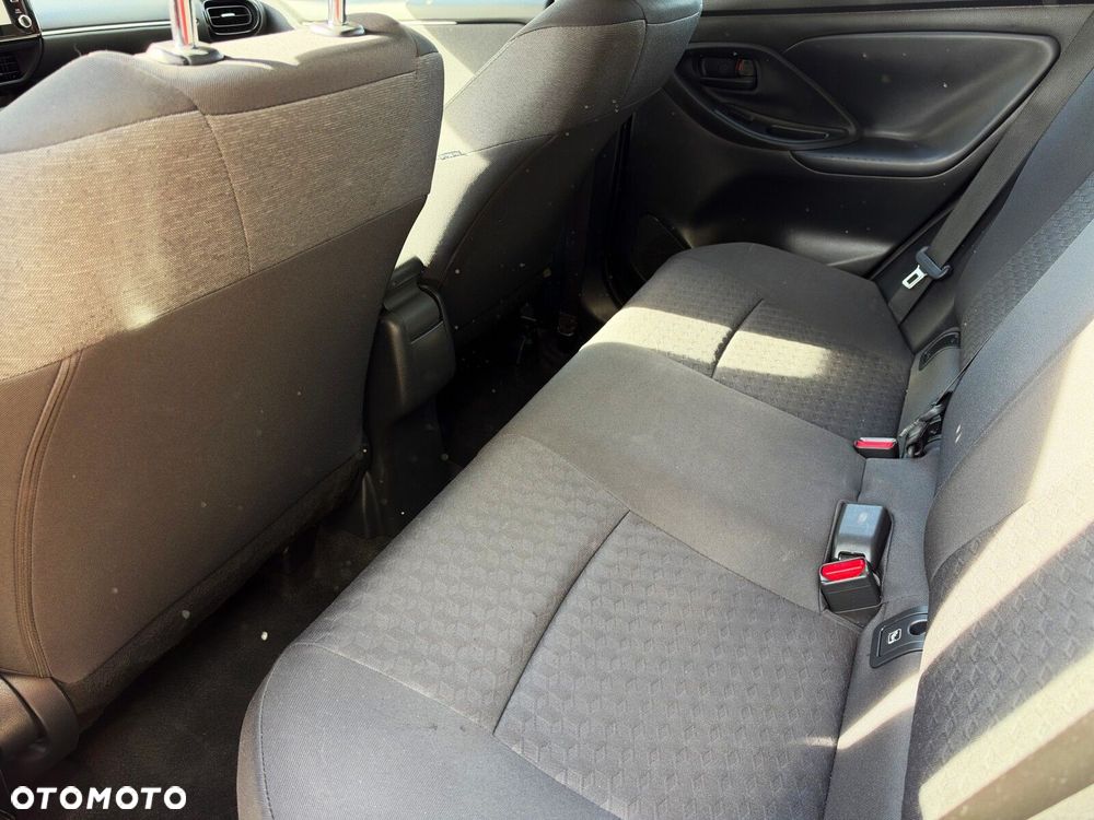 Toyota Yaris Hybrid 1.5 Comfort - 24