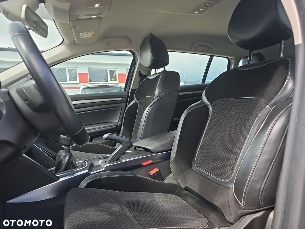 Renault Megane 1.5 dCi Intens - 12