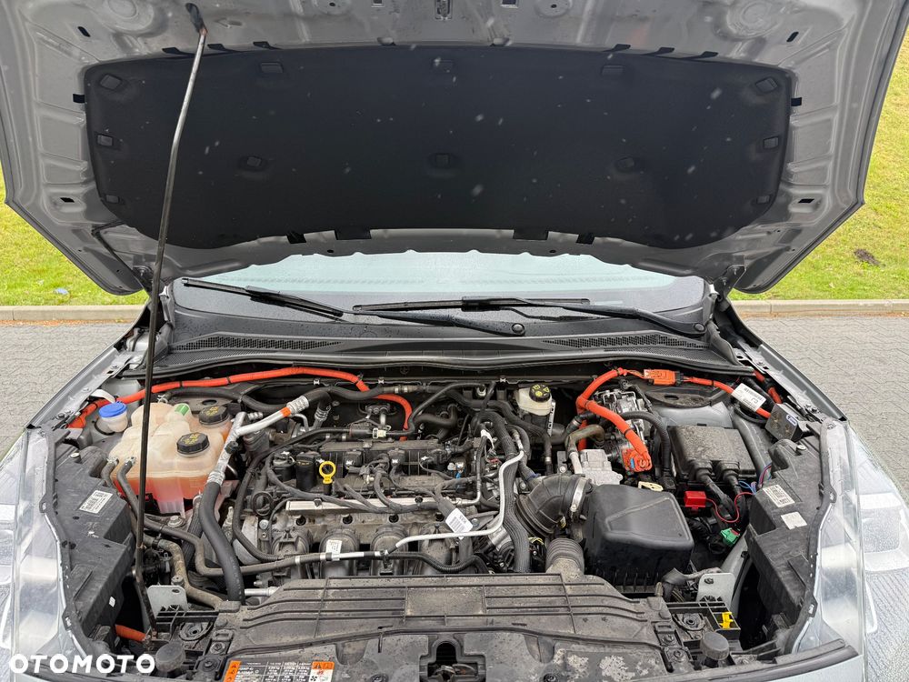 Ford Kuga - 22