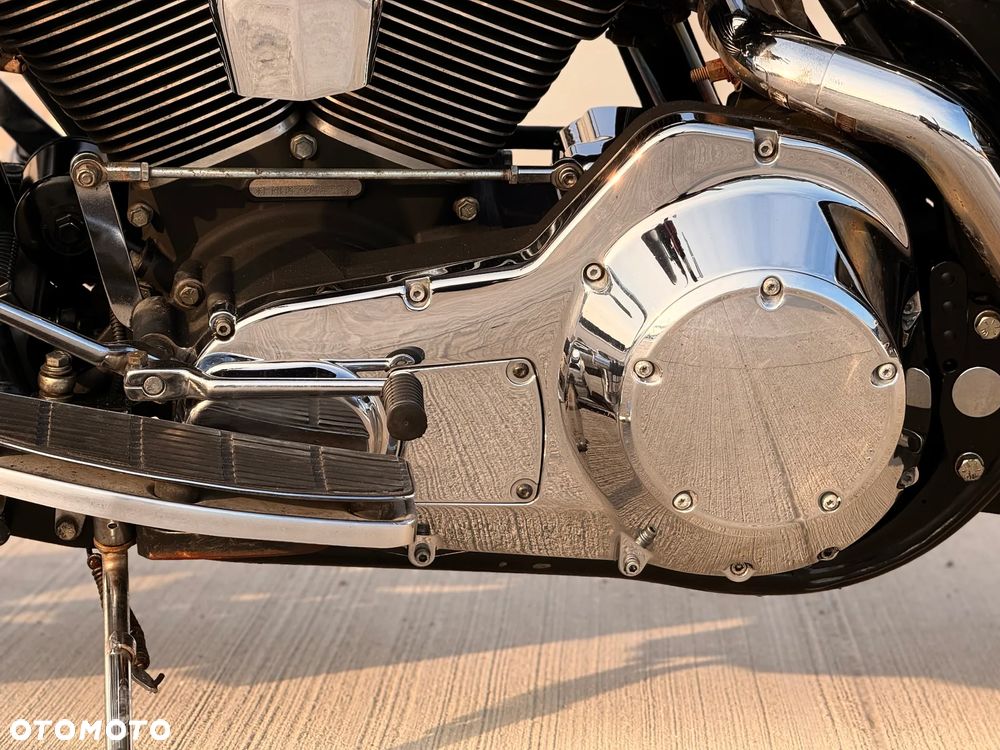 Harley-Davidson FLHT Electra Glide Standard - 36