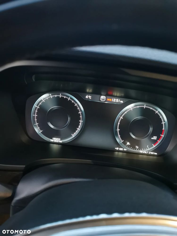 Volvo S90 T5 Momentum - 9