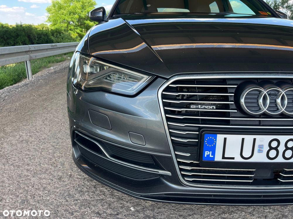 Audi A3 Sportback 1.4 TFSI e-tron S line Sportpaket - 10