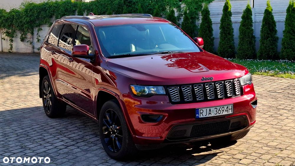 Jeep Grand Cherokee - 3