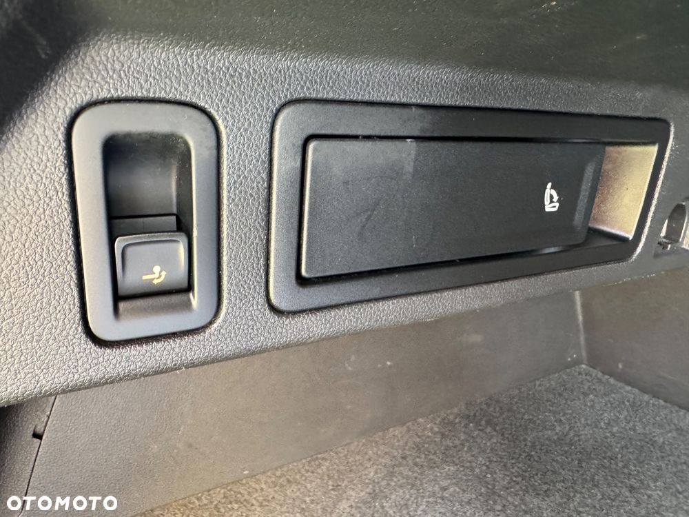 Volkswagen Tiguan - 22