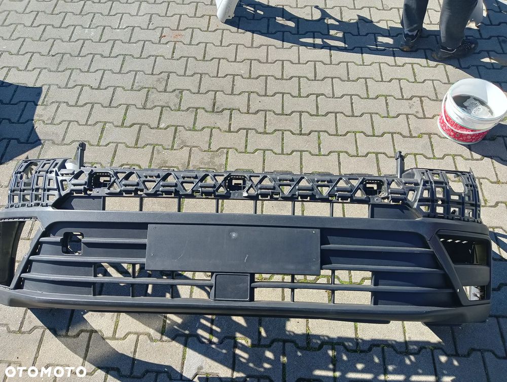 VW Crafter Man TGE Zderzak przedni - 1