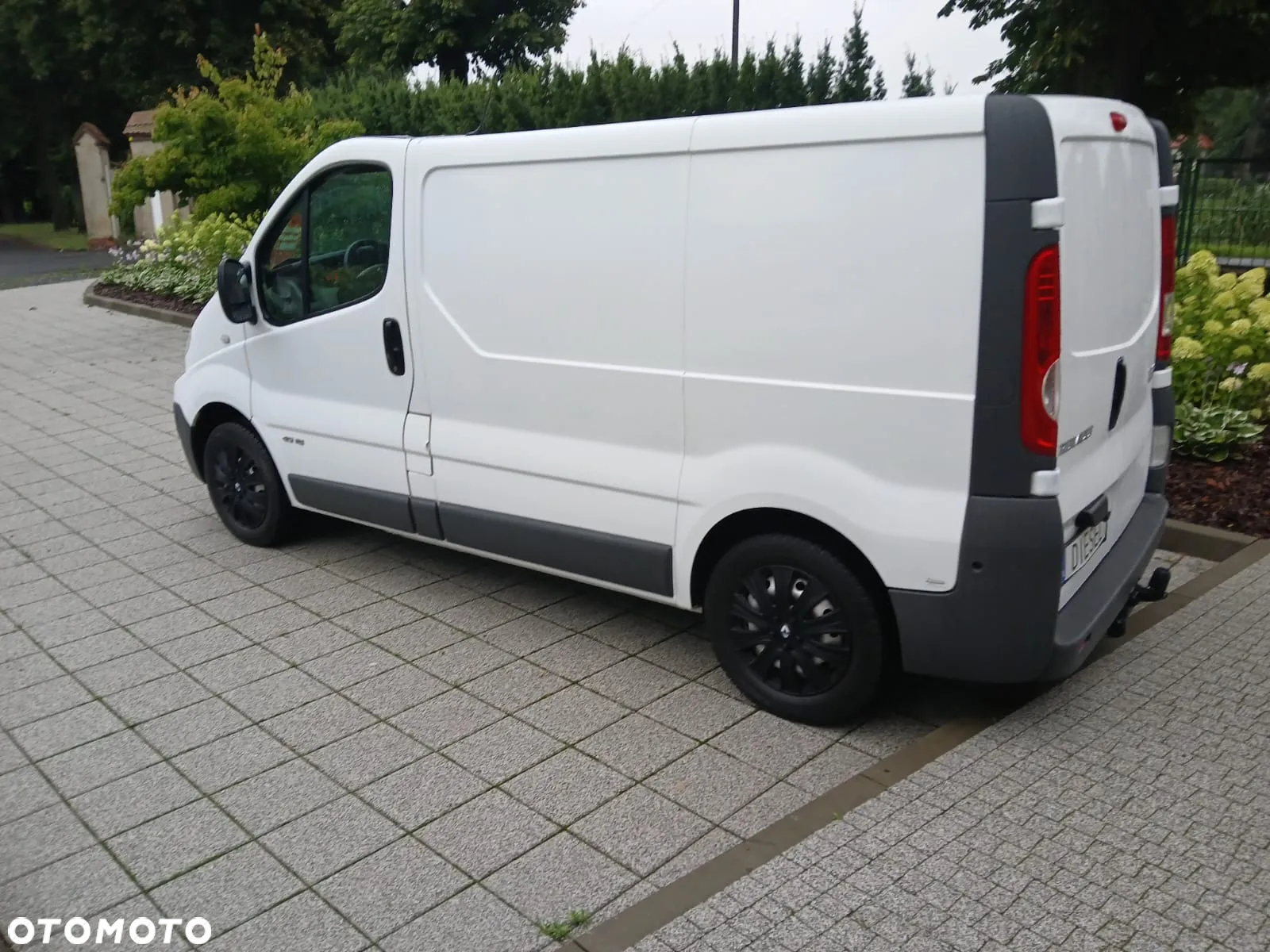 Renault TRAFIC - 8